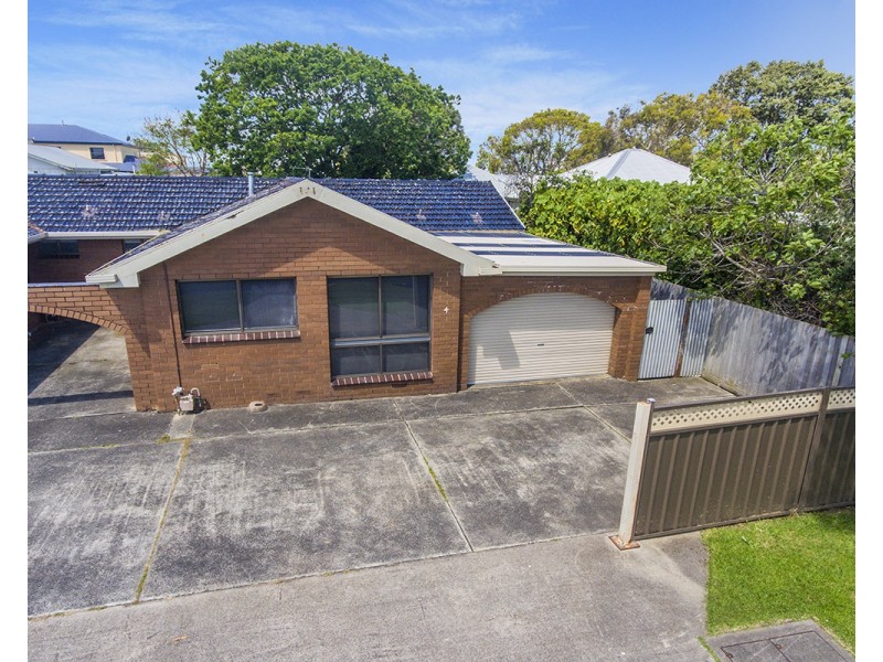 4/11 Wade Street, Portland VIC 3305
