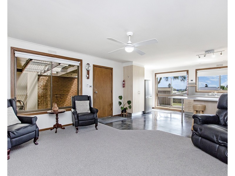 4/11 Wade Street, Portland VIC 3305