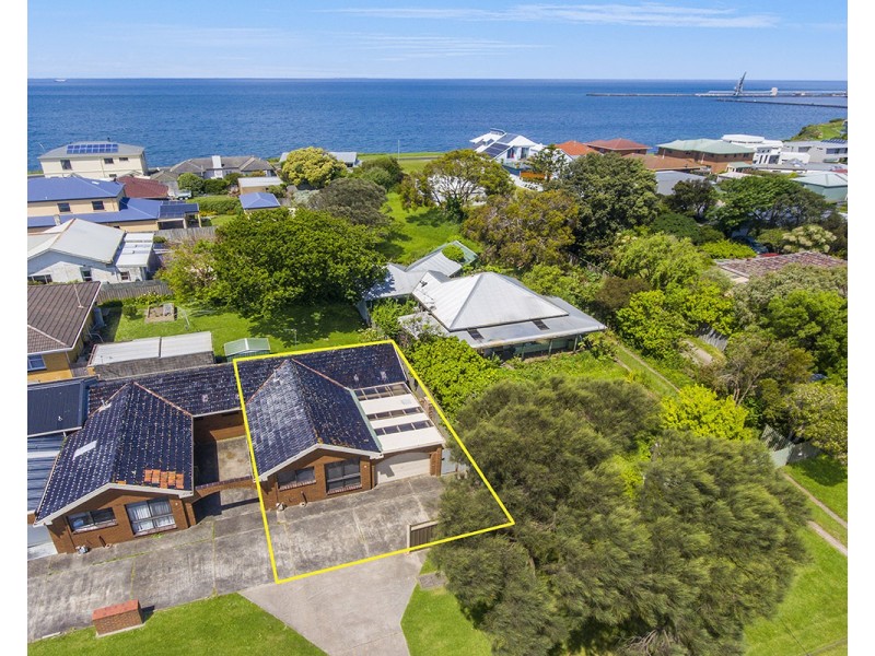 4/11 Wade Street, Portland VIC 3305