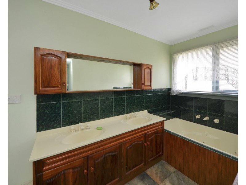 61 Browning Street, Portland VIC 3305