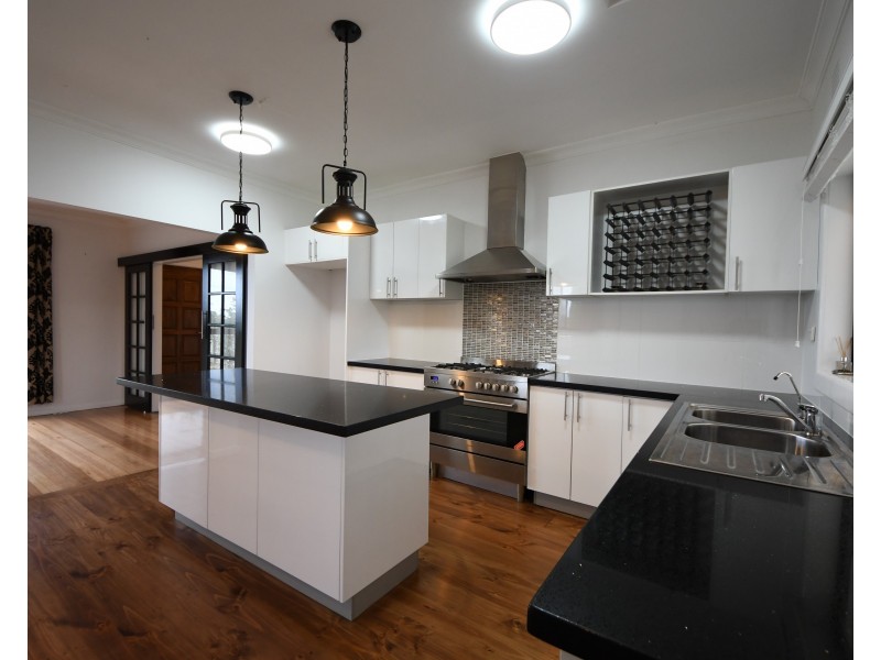40 Bridgewater Road, Portland VIC 3305