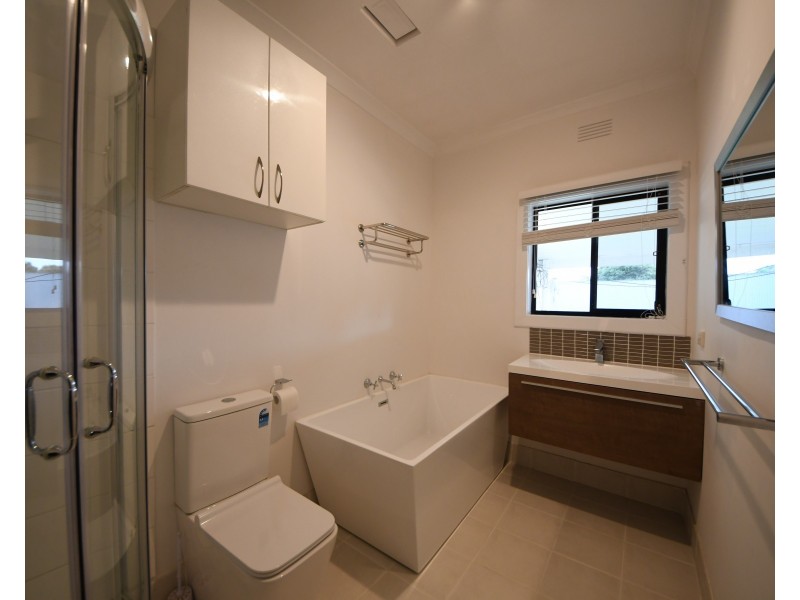 40 Bridgewater Road, Portland VIC 3305