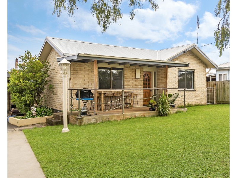 9 Adams Street, Portland VIC 3305