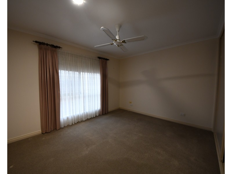 8 Juliani Place, Portland VIC 3305