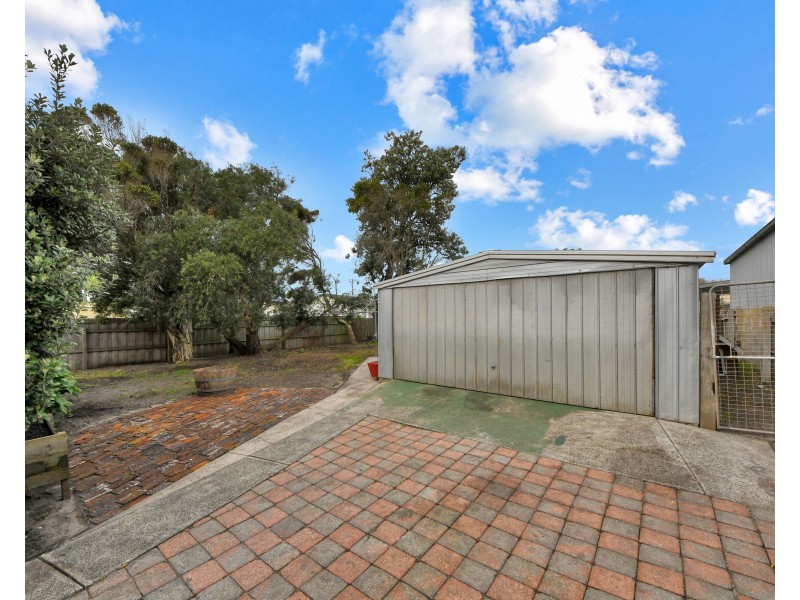 35 Waratah Crescent, Portland VIC 3305