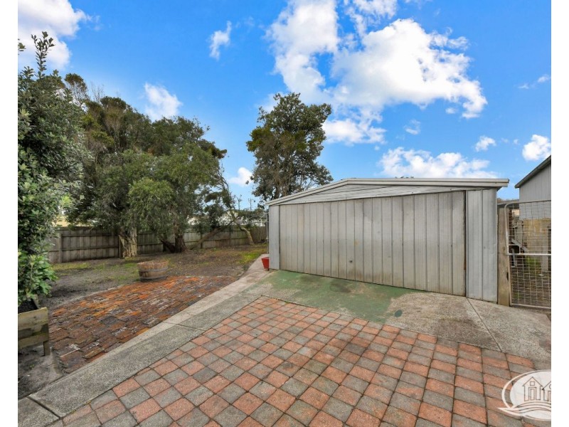 35 Waratah Crescent, Portland VIC 3305