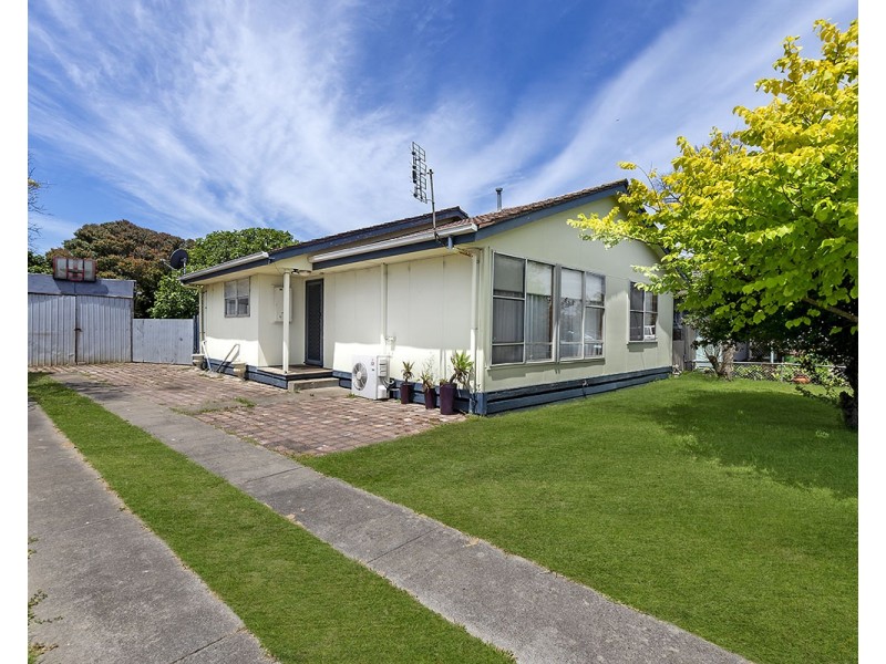 16 Kauri Crescent, Portland VIC 3305