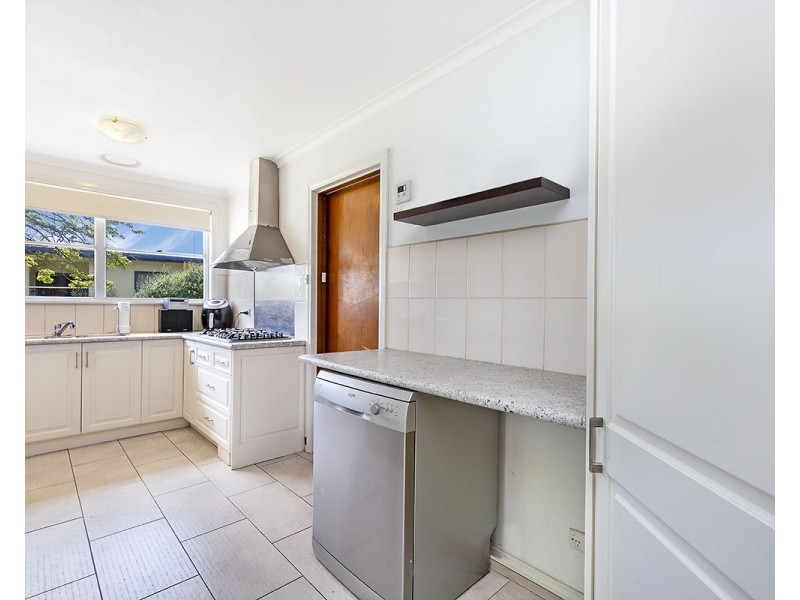 16 Kauri Crescent, Portland VIC 3305