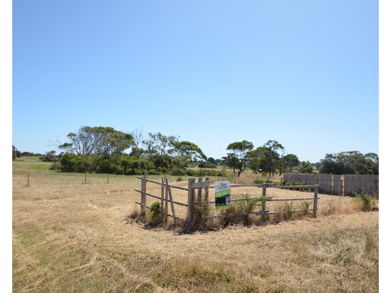 2 Macneill Street, Portland VIC 3305