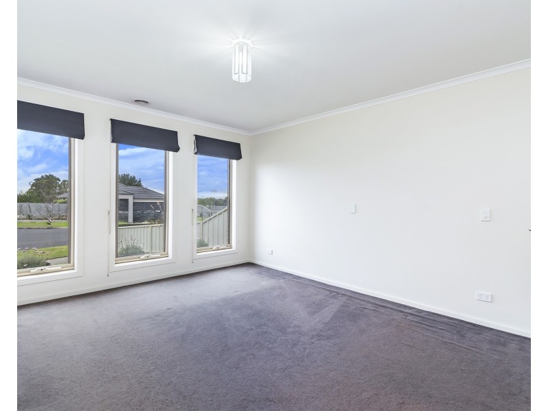 31 Madeira Close, Portland VIC 3305