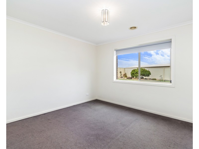 31 Madeira Close, Portland VIC 3305