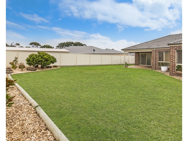 31 Madeira Close, Portland VIC 3305