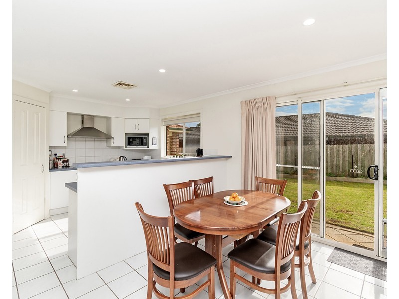 8 Donegal Court, Portland VIC 3305