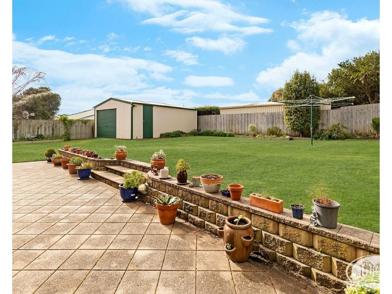 8 Donegal Court, Portland VIC 3305