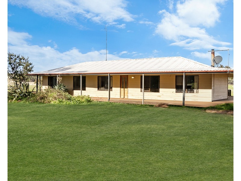 1271 Gorae Road, Gorae West VIC 3305