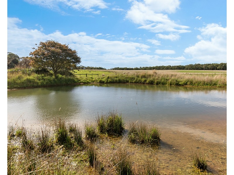 1271 Gorae Road, Gorae West VIC 3305
