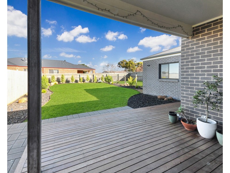 2 Blue Water Court, Portland North VIC 3305