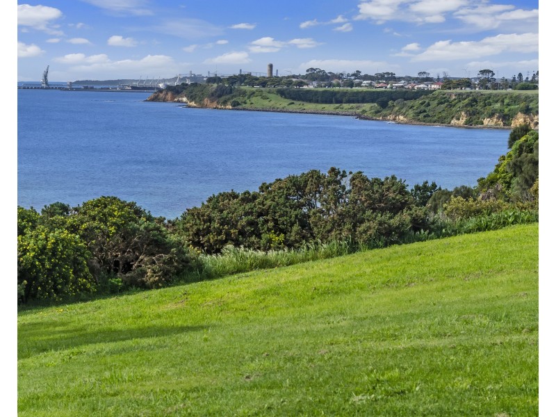 9 Seaview Terrace, Portland North VIC 3305
