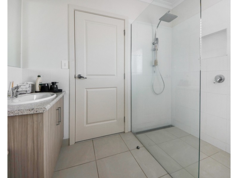 15 Atlantis Avenue, Portland VIC 3305