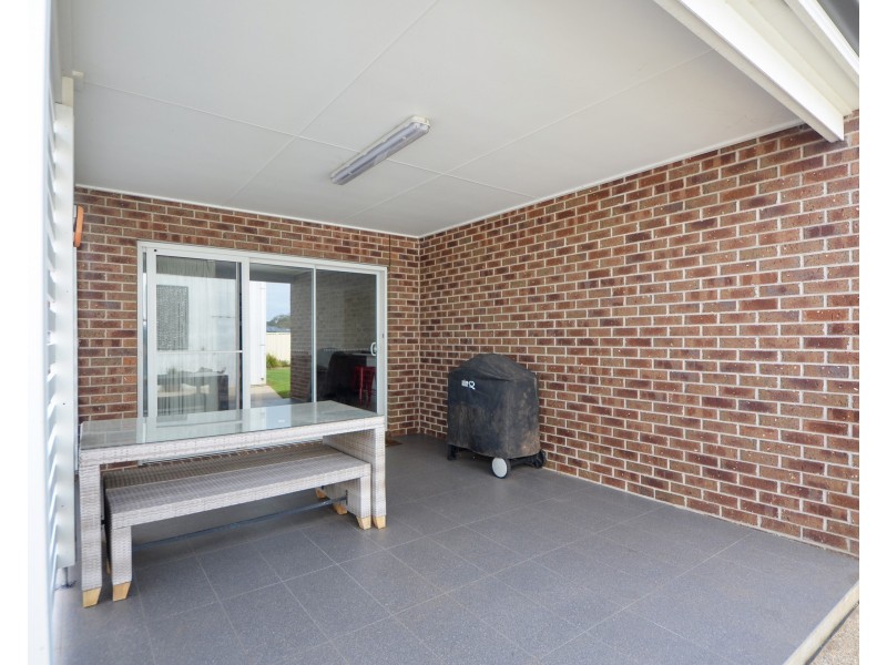 15 Atlantis Avenue, Portland VIC 3305