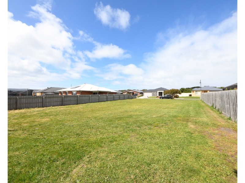 25 Madeira Close, Portland VIC 3305