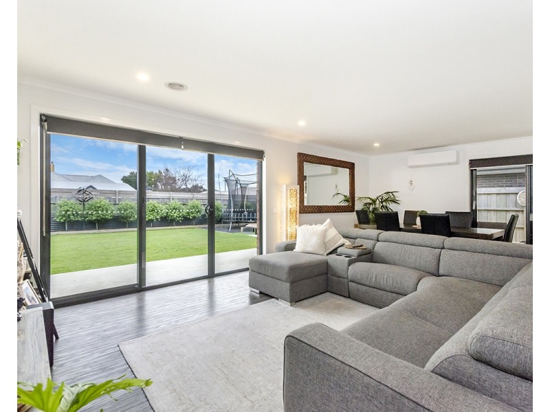 4 Barrett Court, Portland VIC 3305