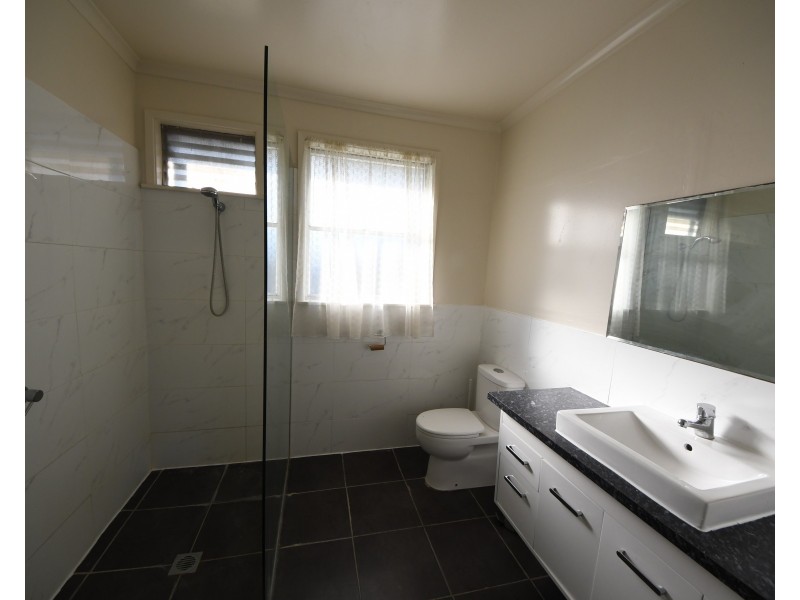36 Oswald Street, Portland VIC 3305
