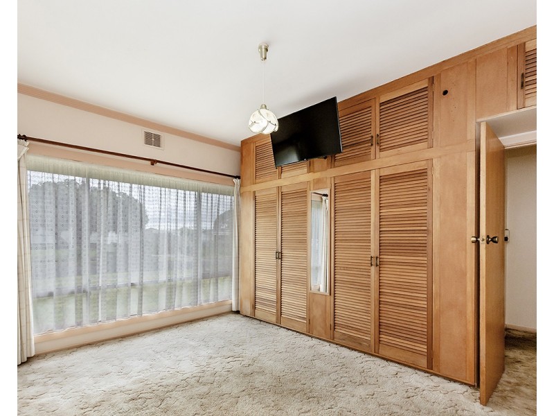 36 Bade Avenue, Portland VIC 3305