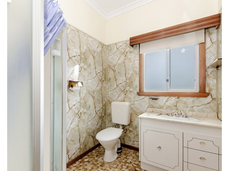 36 Bade Avenue, Portland VIC 3305