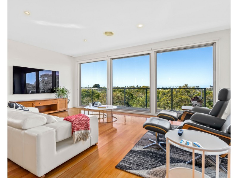 2 Laguna Court, Portland VIC 3305