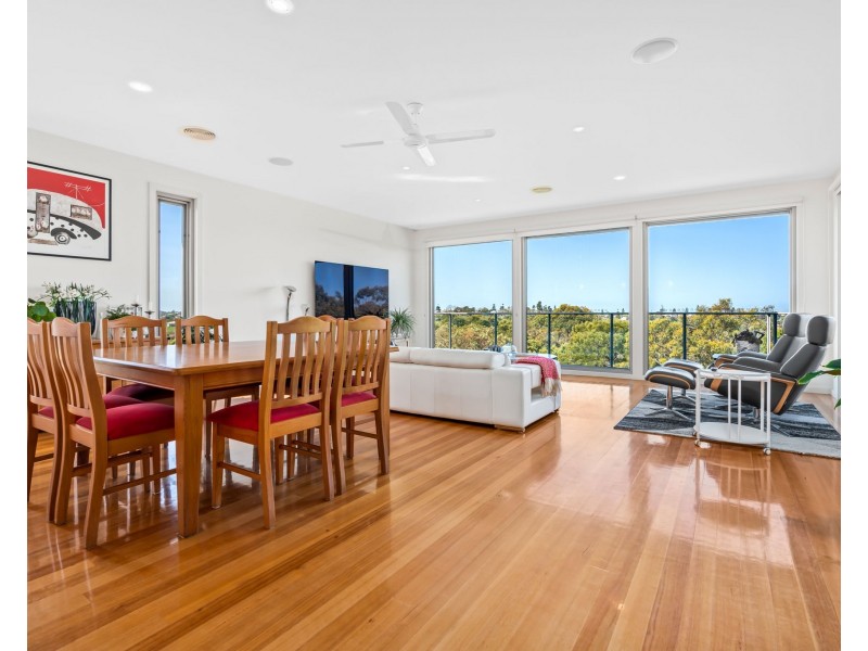 2 Laguna Court, Portland VIC 3305