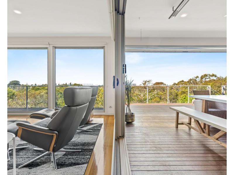2 Laguna Court, Portland VIC 3305