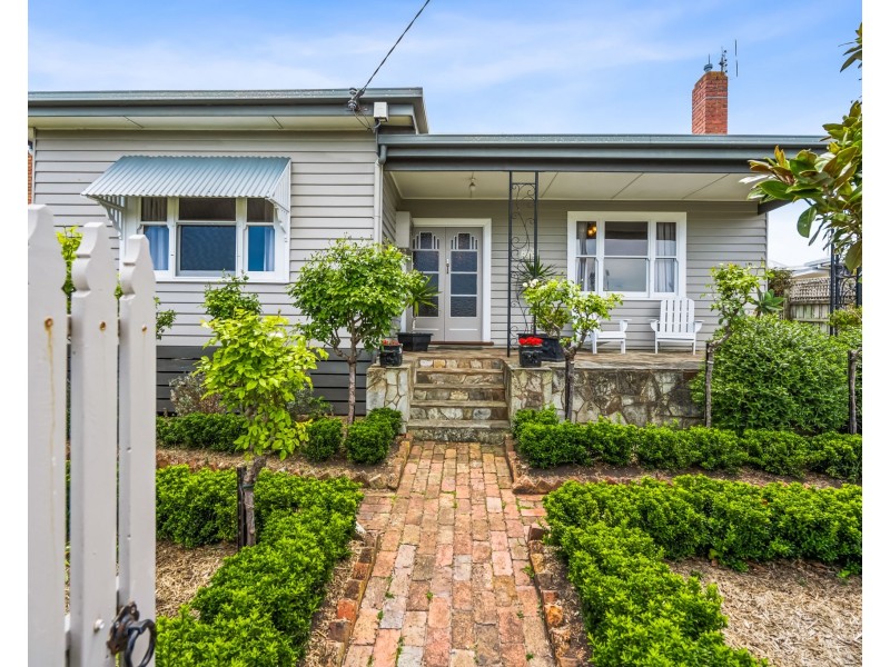 26 Otway Street, Portland VIC 3305