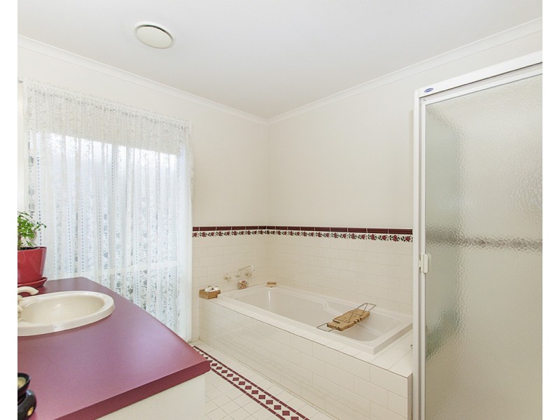 13 Connemara Court, Portland VIC 3305