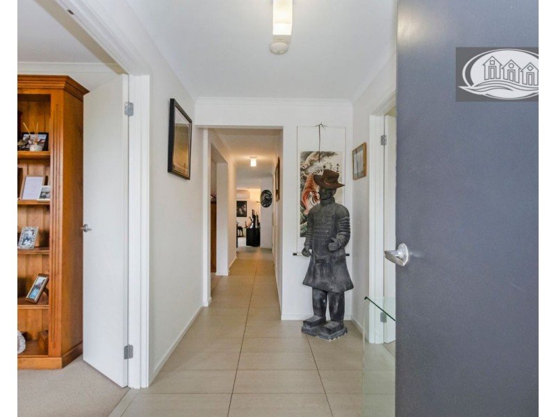 2 Madeira Close, Portland VIC 3305