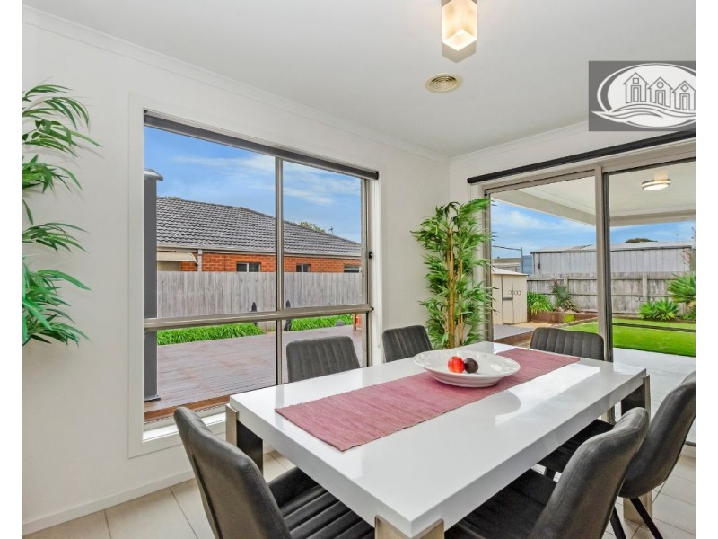 2 Madeira Close, Portland VIC 3305