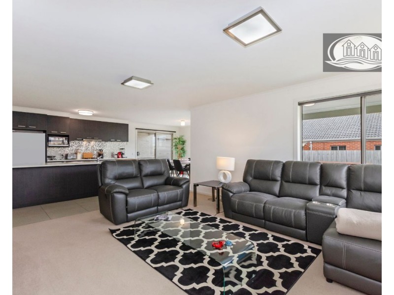 2 Madeira Close, Portland VIC 3305