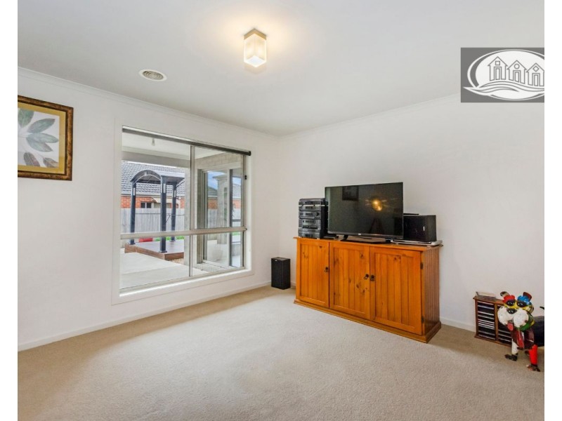2 Madeira Close, Portland VIC 3305