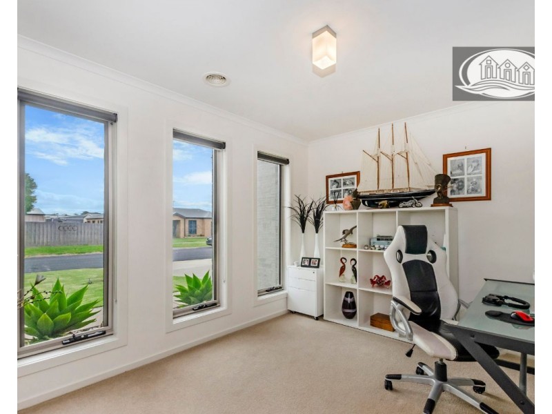 2 Madeira Close, Portland VIC 3305