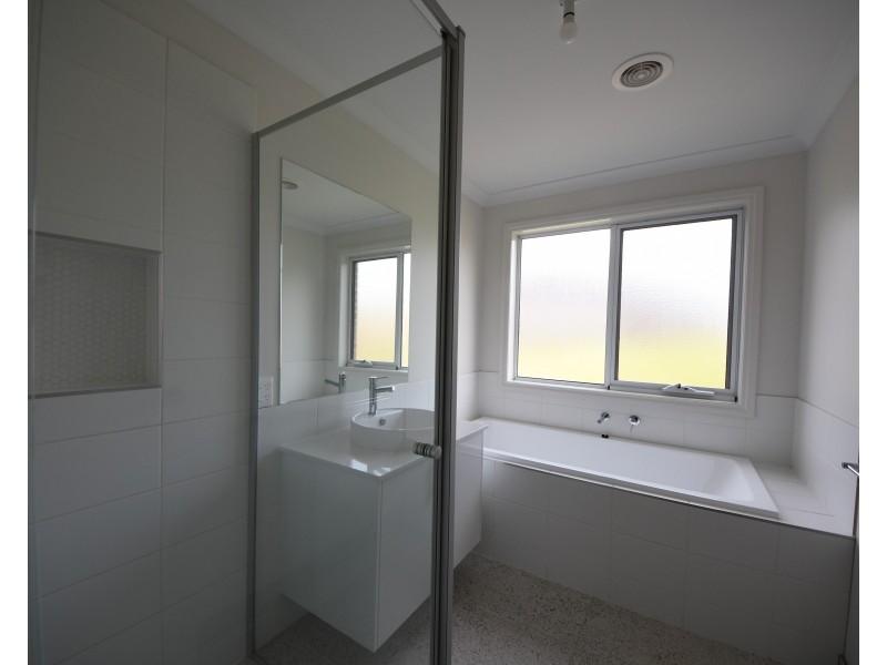 5 Pisces Court, Portland North VIC 3305