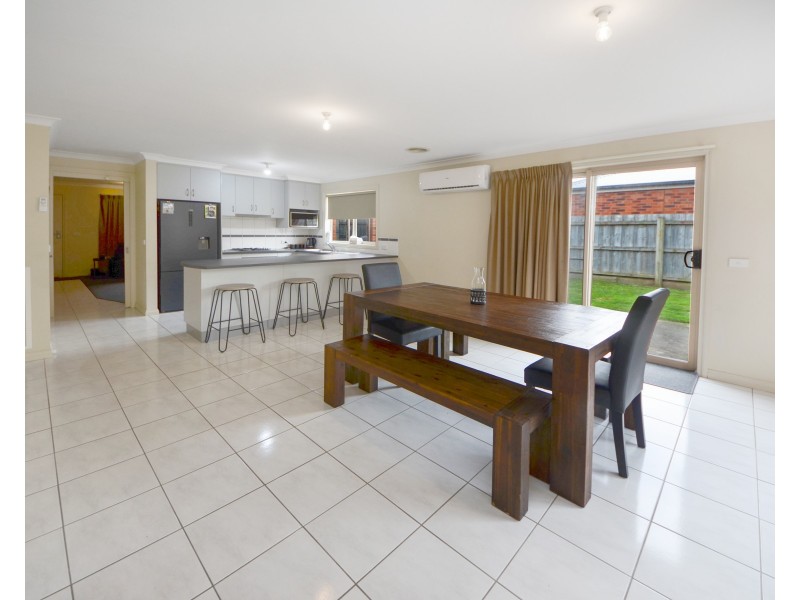 2/7 Shevill Court, Portland VIC 3305