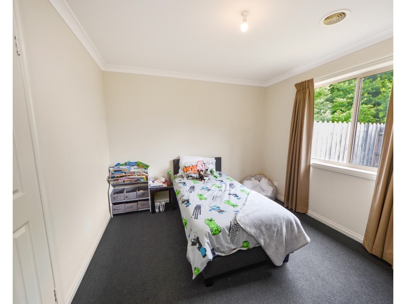 2/7 Shevill Court, Portland VIC 3305