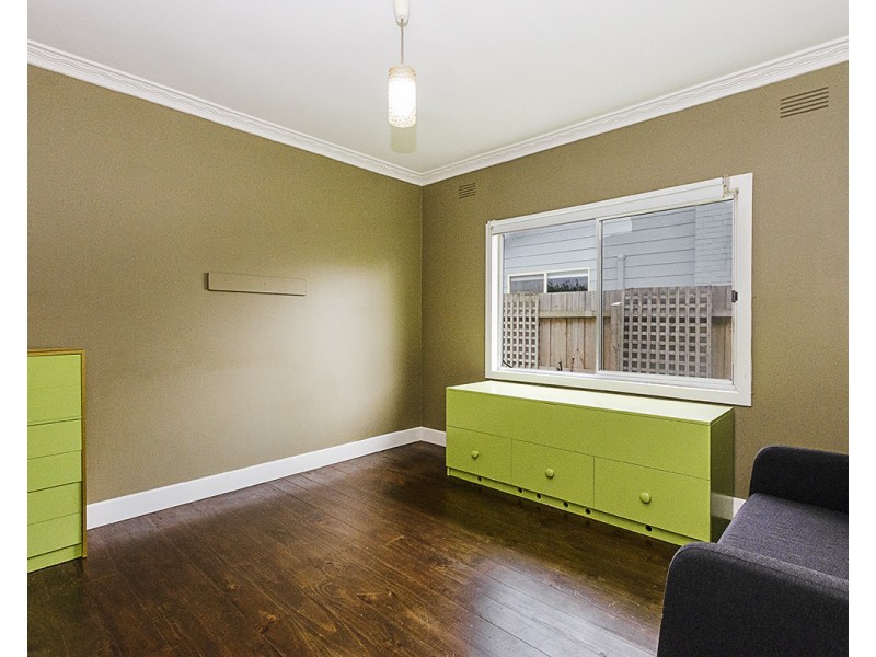 33 Waterford Avenue, Portland VIC 3305