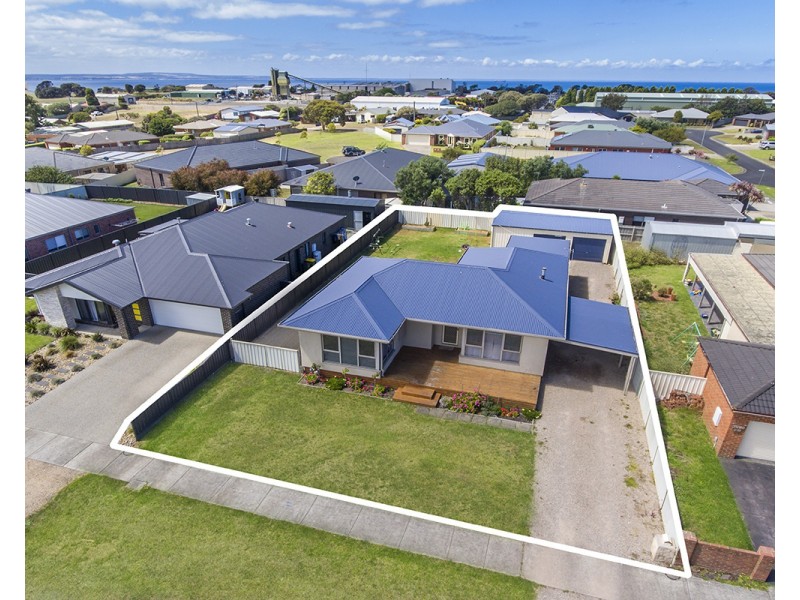 111 Barkly Street, Portland VIC 3305