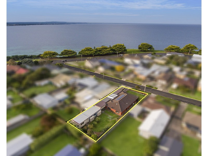 9 Grant Street, Portland VIC 3305