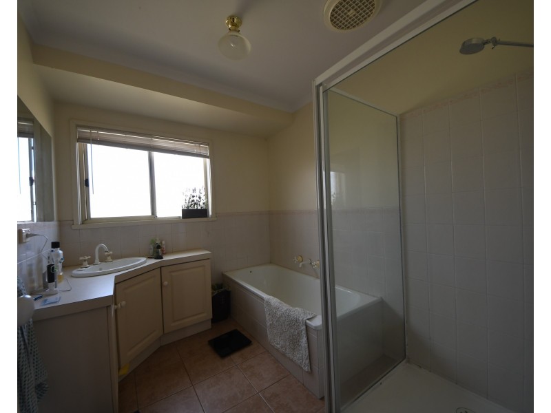 84 Fawthrop Street, Portland VIC 3305