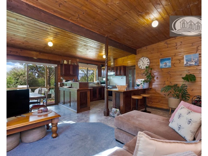 145 Bridgewater Road, Portland VIC 3305