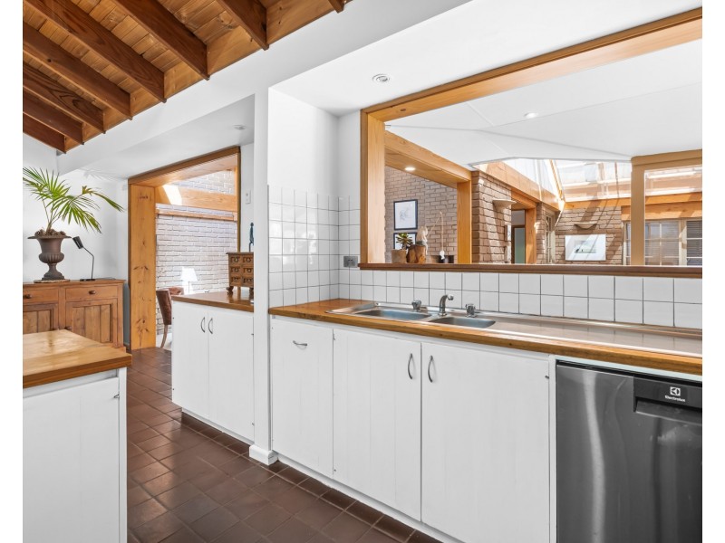 9 Pitts Road, Portland VIC 3305