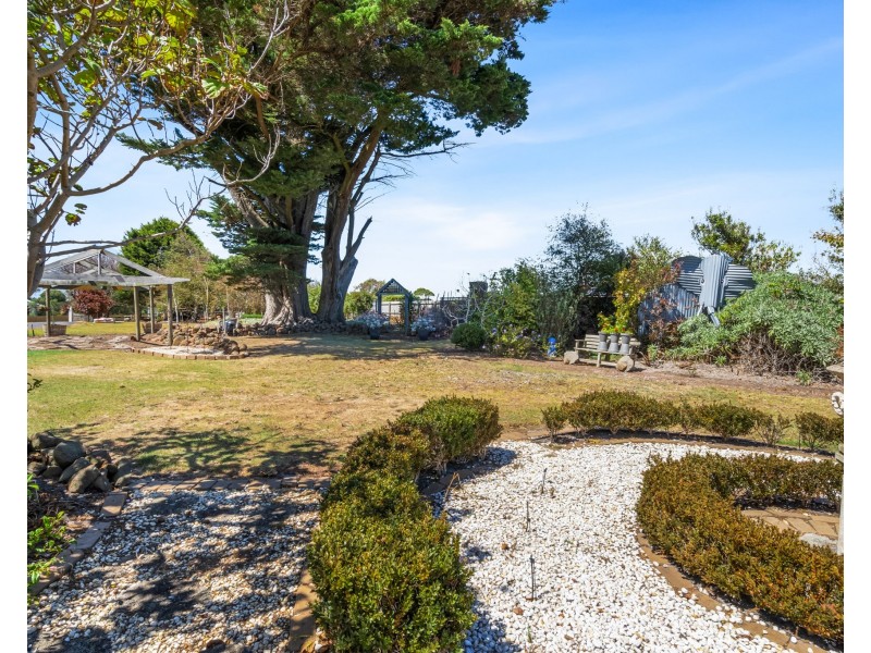 9 Pitts Road, Portland VIC 3305