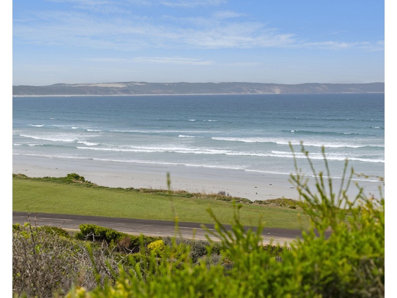 7 Peacocks Road, Cape Bridgewater VIC 3305